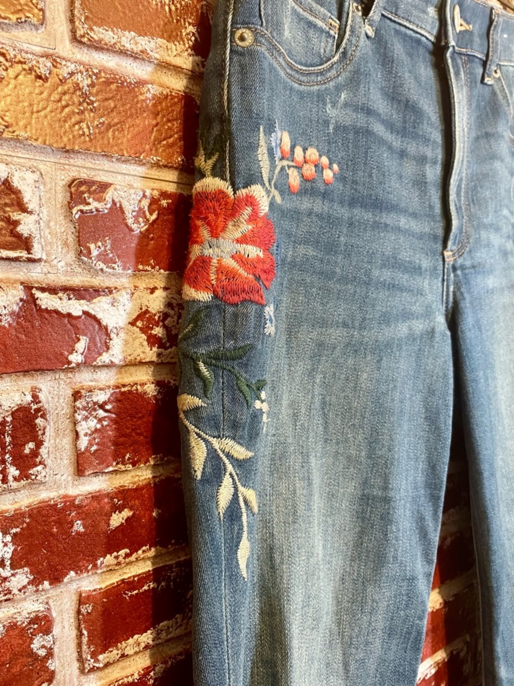 Express Floral Embroidered High Rise Skinny Ankle Legging.  Boho Festival. 6R - Picture 4 of 13